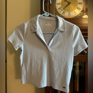 Hollister Size Large Light Blue Collared Crop Top
